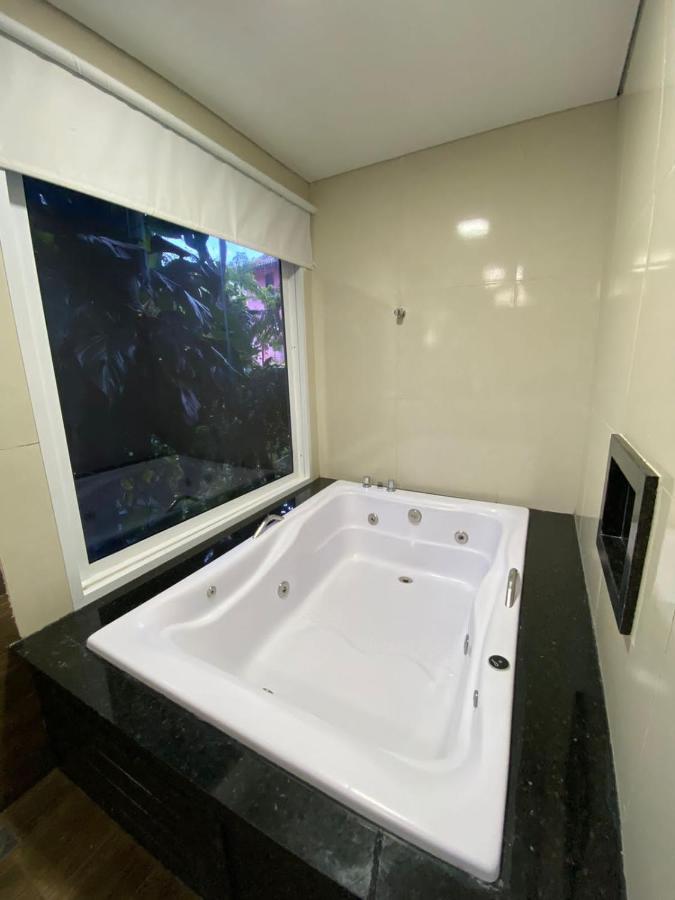 Trakai Suites ウバトゥバ エクステリア 写真